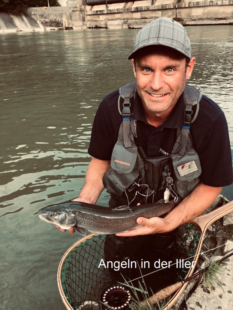 Fischbestand: Regenbogen-, Bachforellen, Äsche, Hecht, Karpfen, Barbe Weißfische